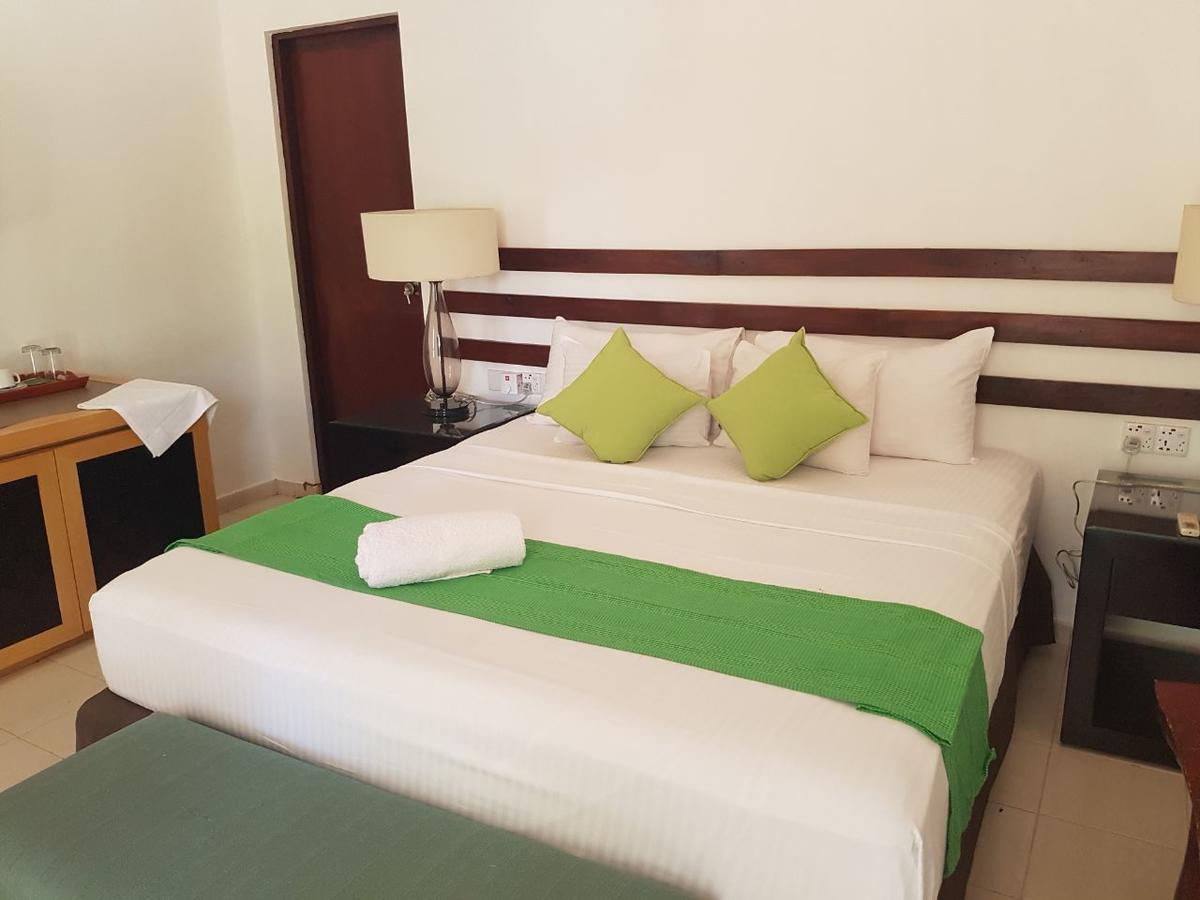 Eighth Wonder Resort Sigiriya Ngoại thất bức ảnh