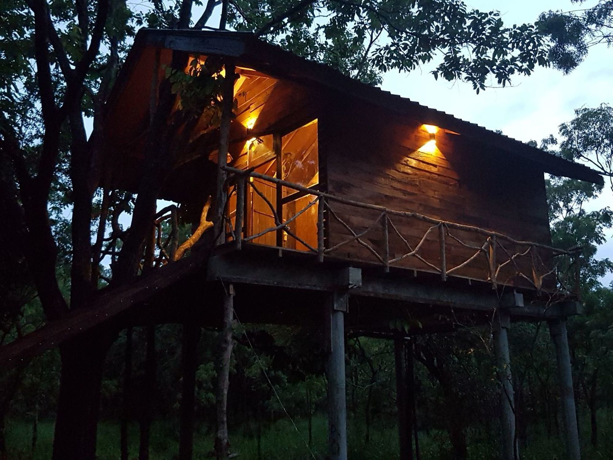 Eighth Wonder Resort Sigiriya Ngoại thất bức ảnh